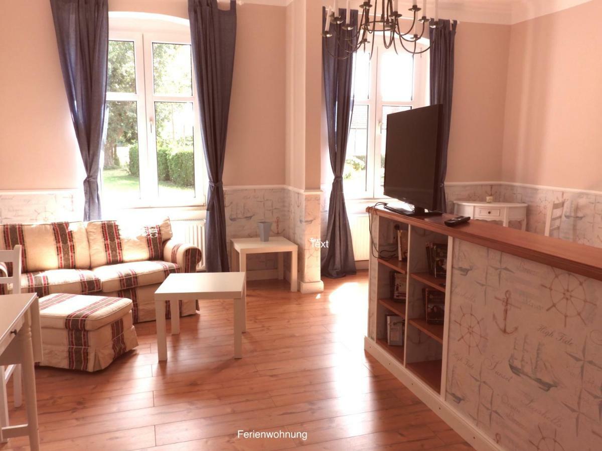 Gransebieth Landhotel Gut Zarrentin מראה חיצוני תמונה